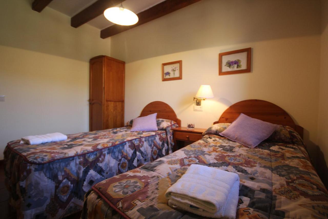 Hostal Centre Del Montsec Llimiana Εξωτερικό φωτογραφία