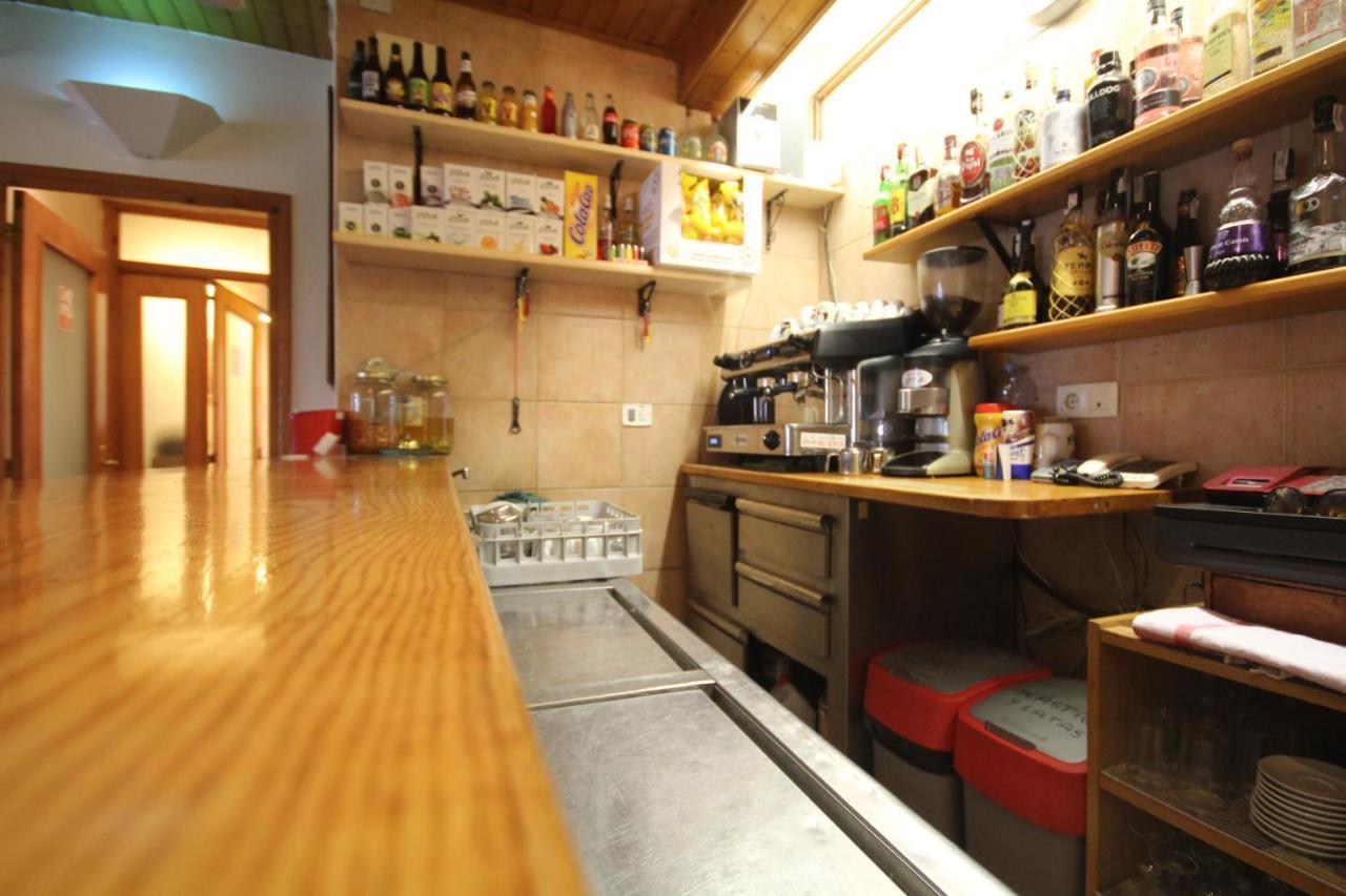 Hostal Centre Del Montsec Llimiana Εξωτερικό φωτογραφία