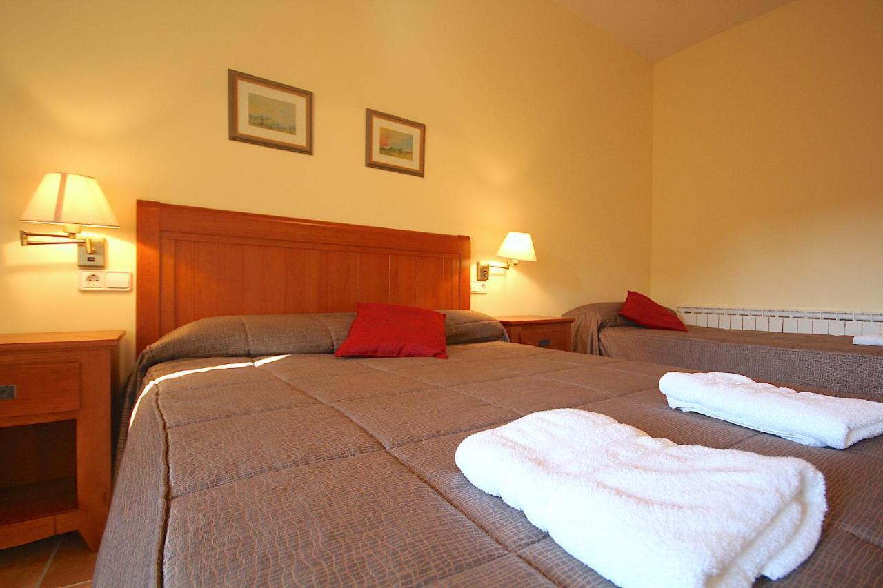 Hostal Centre Del Montsec Llimiana Εξωτερικό φωτογραφία