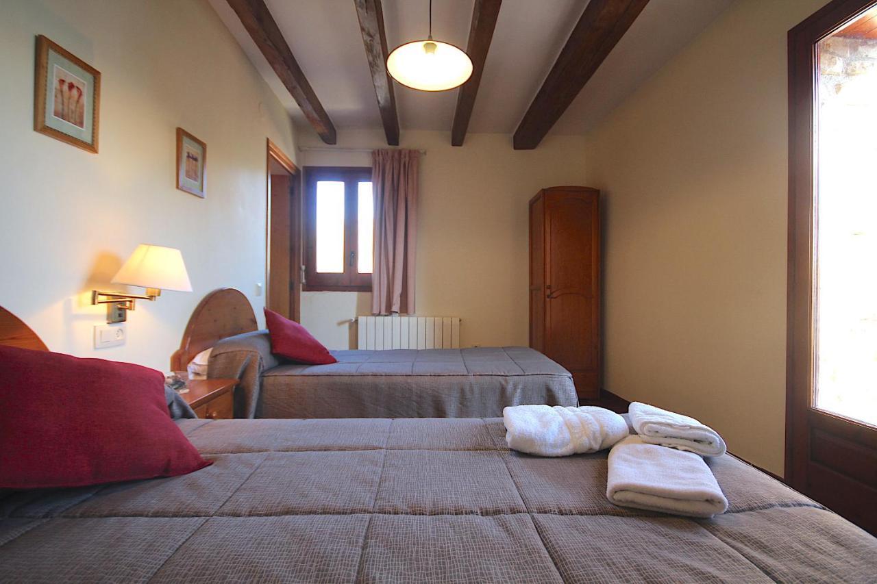 Hostal Centre Del Montsec Llimiana Εξωτερικό φωτογραφία